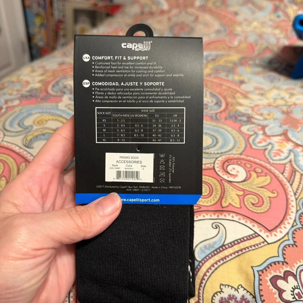 Foozys Porcupine Novelty Crew Socks Black Animal Print FC-198 NWT Size 9-11 - Picture 2 of 3